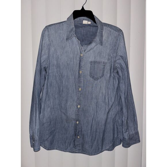 Gap Women's Classic Denim Button-Up Shirt Medium - Picture 1 of 4